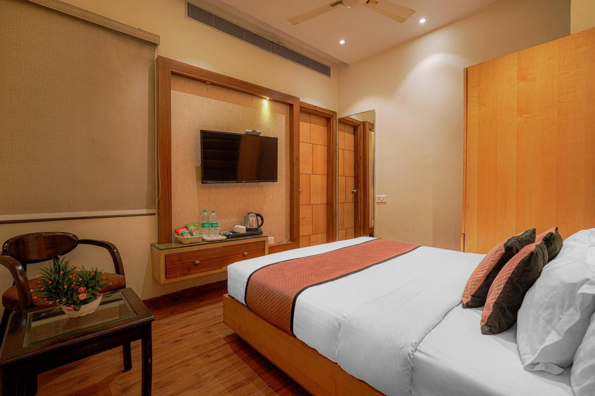 Csjs Inn Hotel Amritszár Kültér fotó