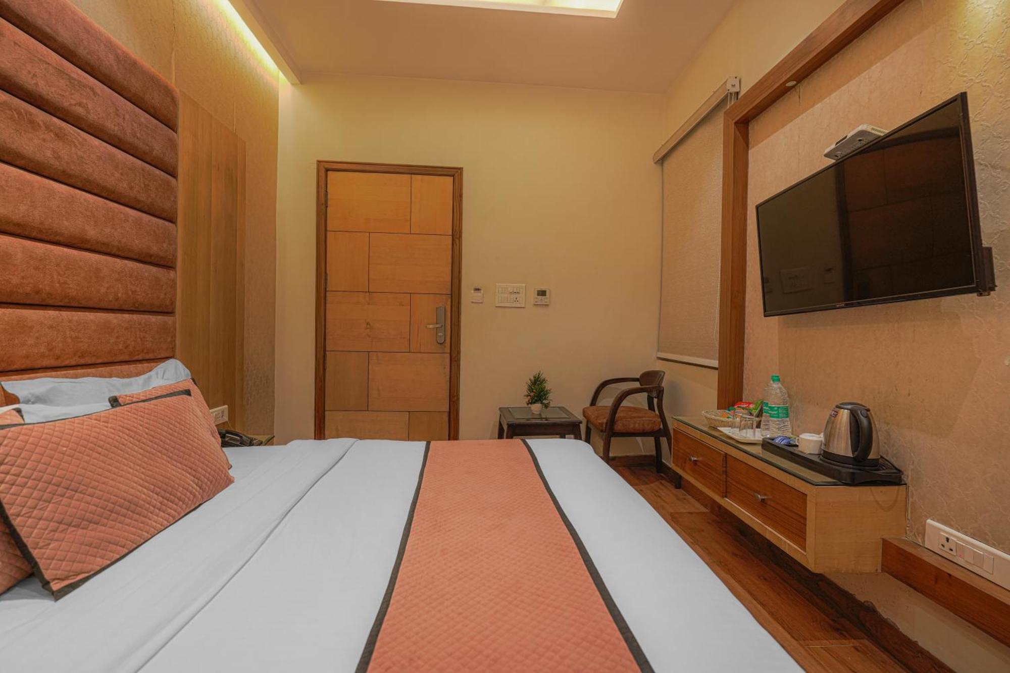 Csjs Inn Hotel Amritszár Kültér fotó