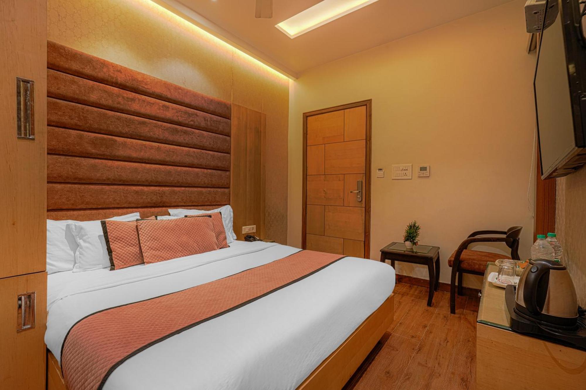 Csjs Inn Hotel Amritszár Kültér fotó